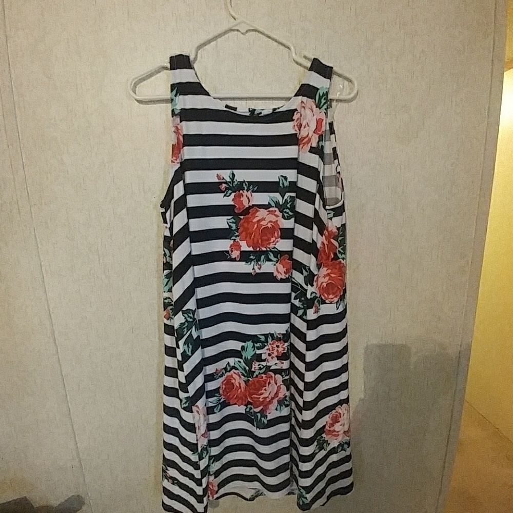 🌸Trendy chic summer dress,sleeveless